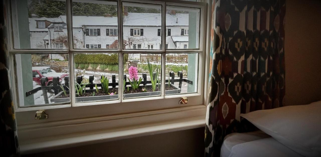 The Kings Head Hotel Dorking Exterior foto